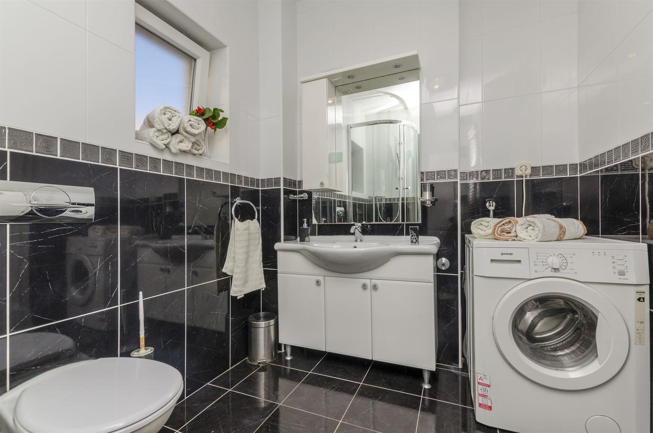 Apartments Mare Postira Zewnętrze zdjęcie